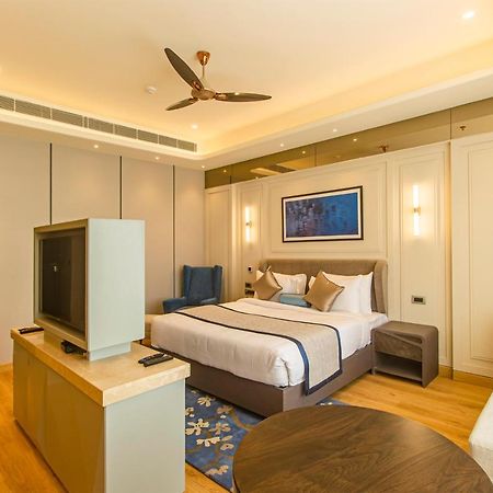 Hôtel The Cove Wing à Panchkula Extérieur photo
