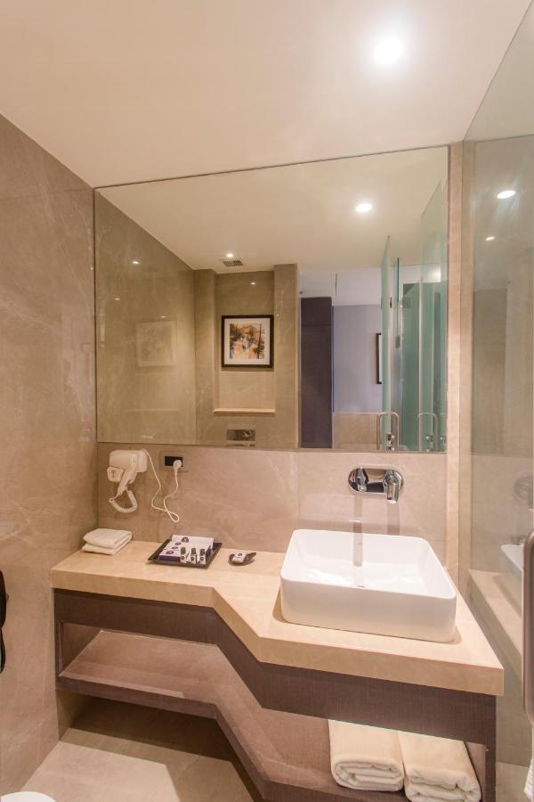 Hôtel The Cove Wing à Panchkula Extérieur photo