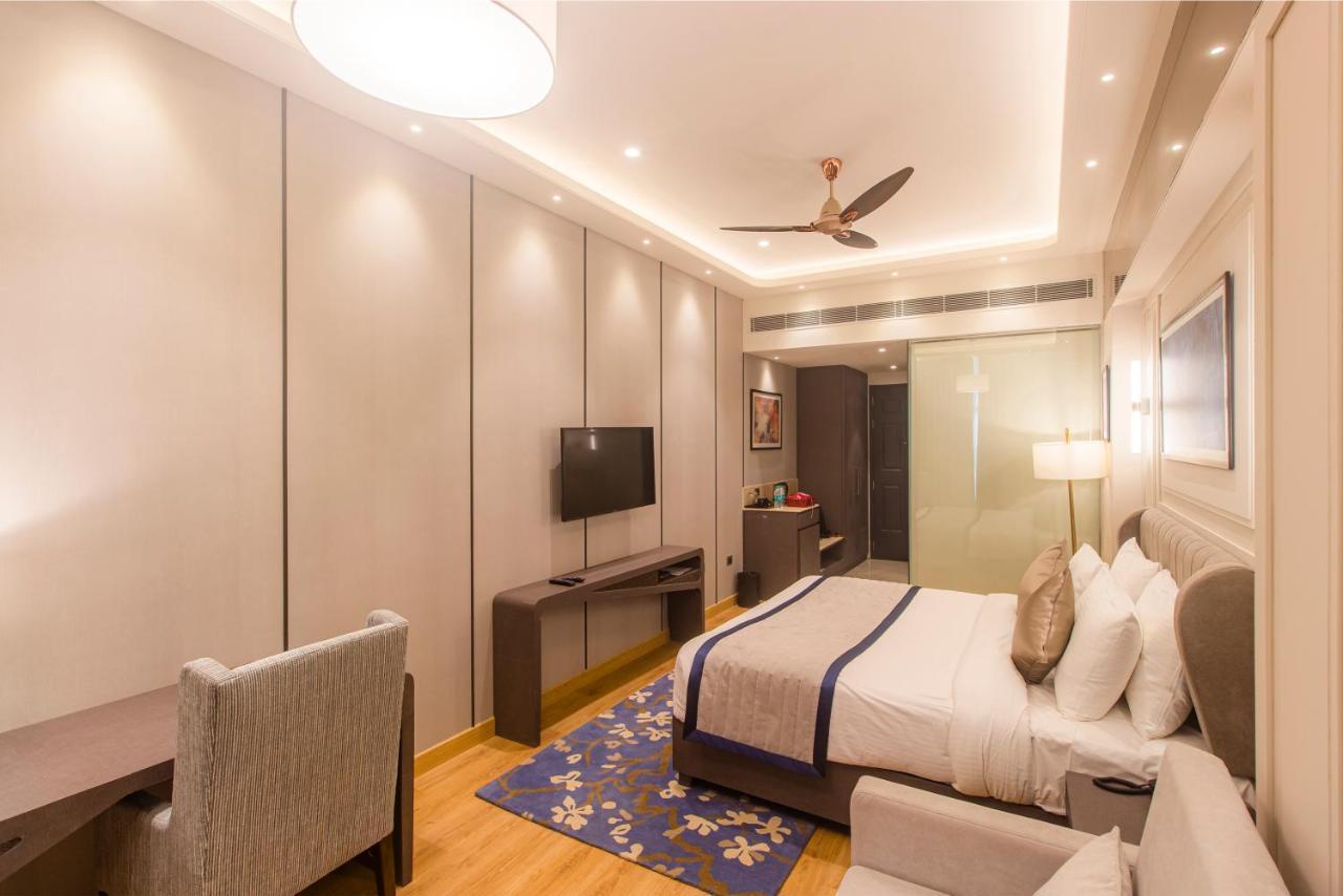 Hôtel The Cove Wing à Panchkula Extérieur photo